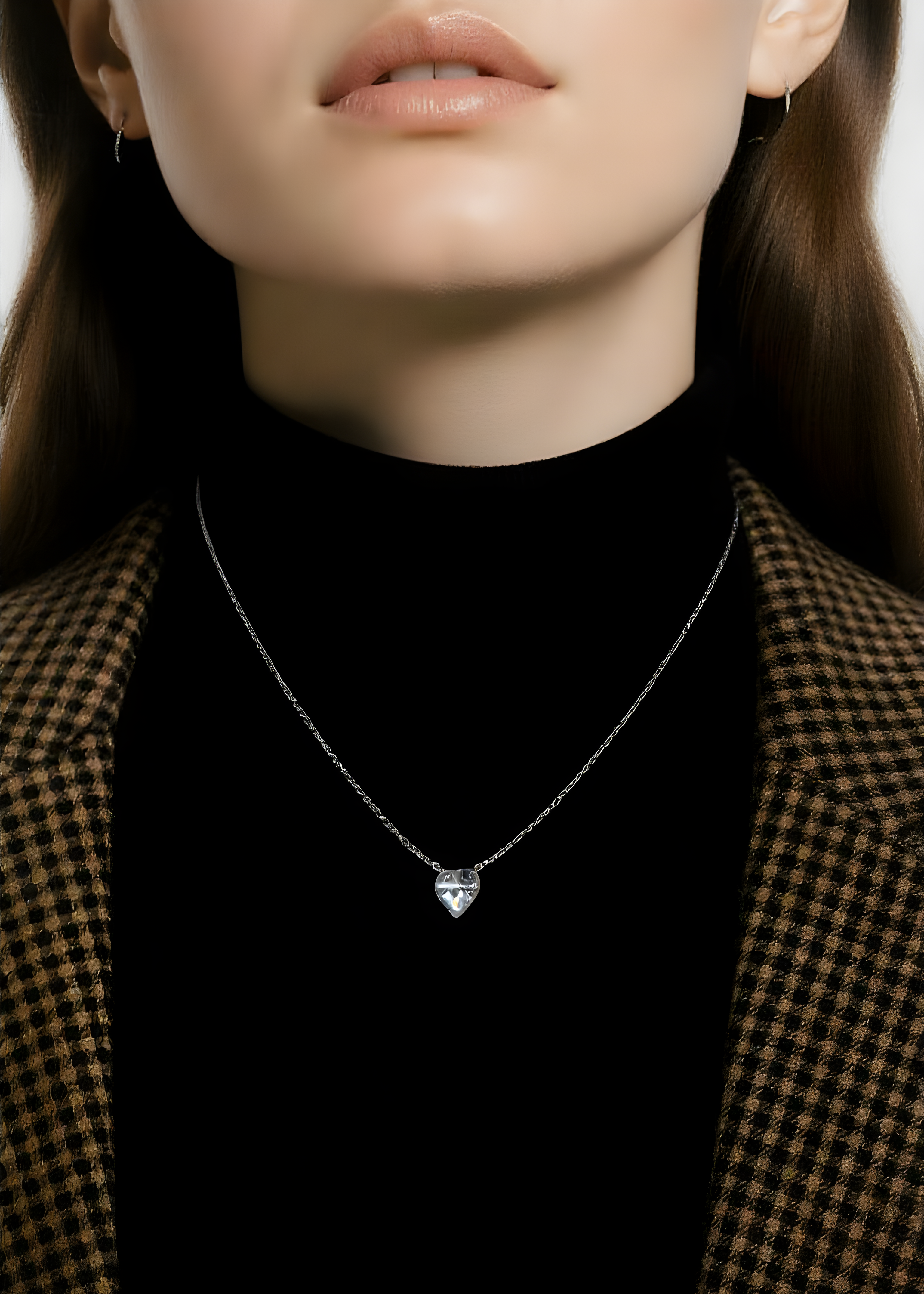 Сребърно колие - Love