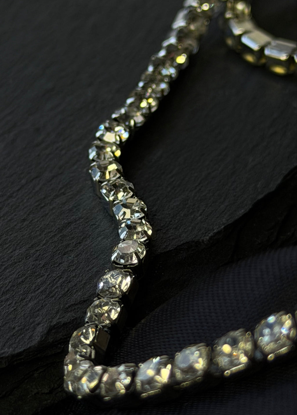 Тенис колие - Prismia