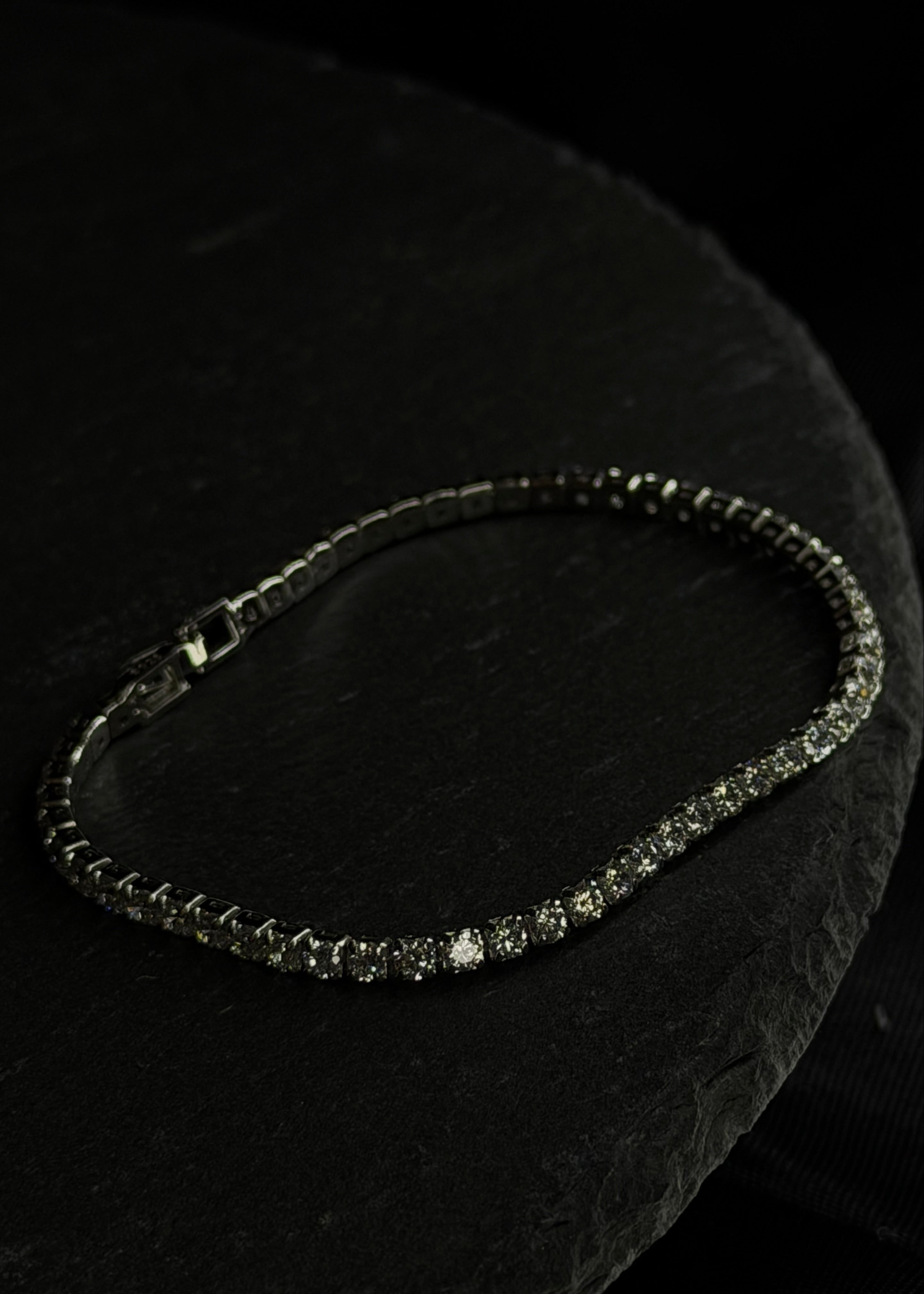 Сребърна тенис гривна - Crystal