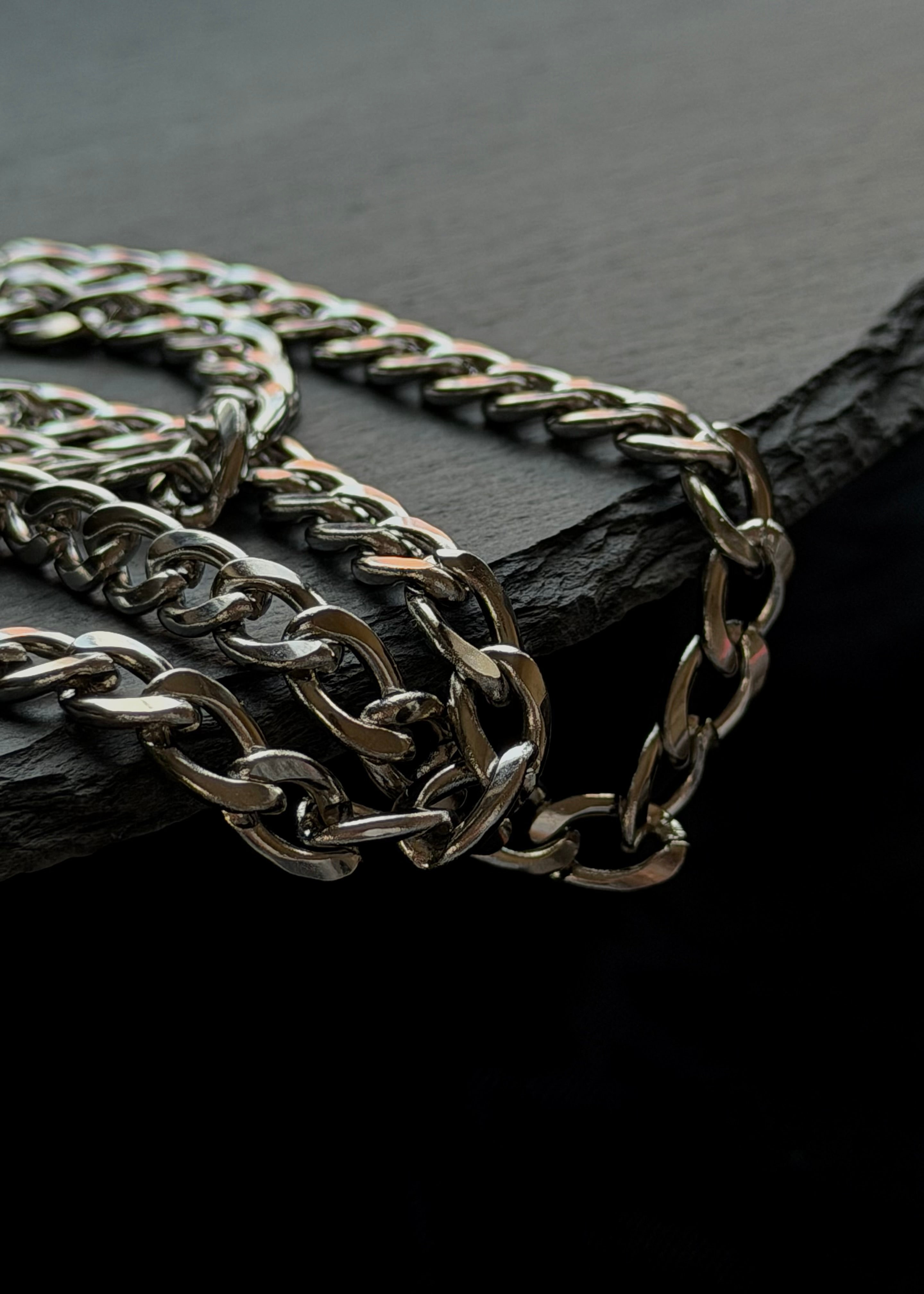 Верижка - Storm