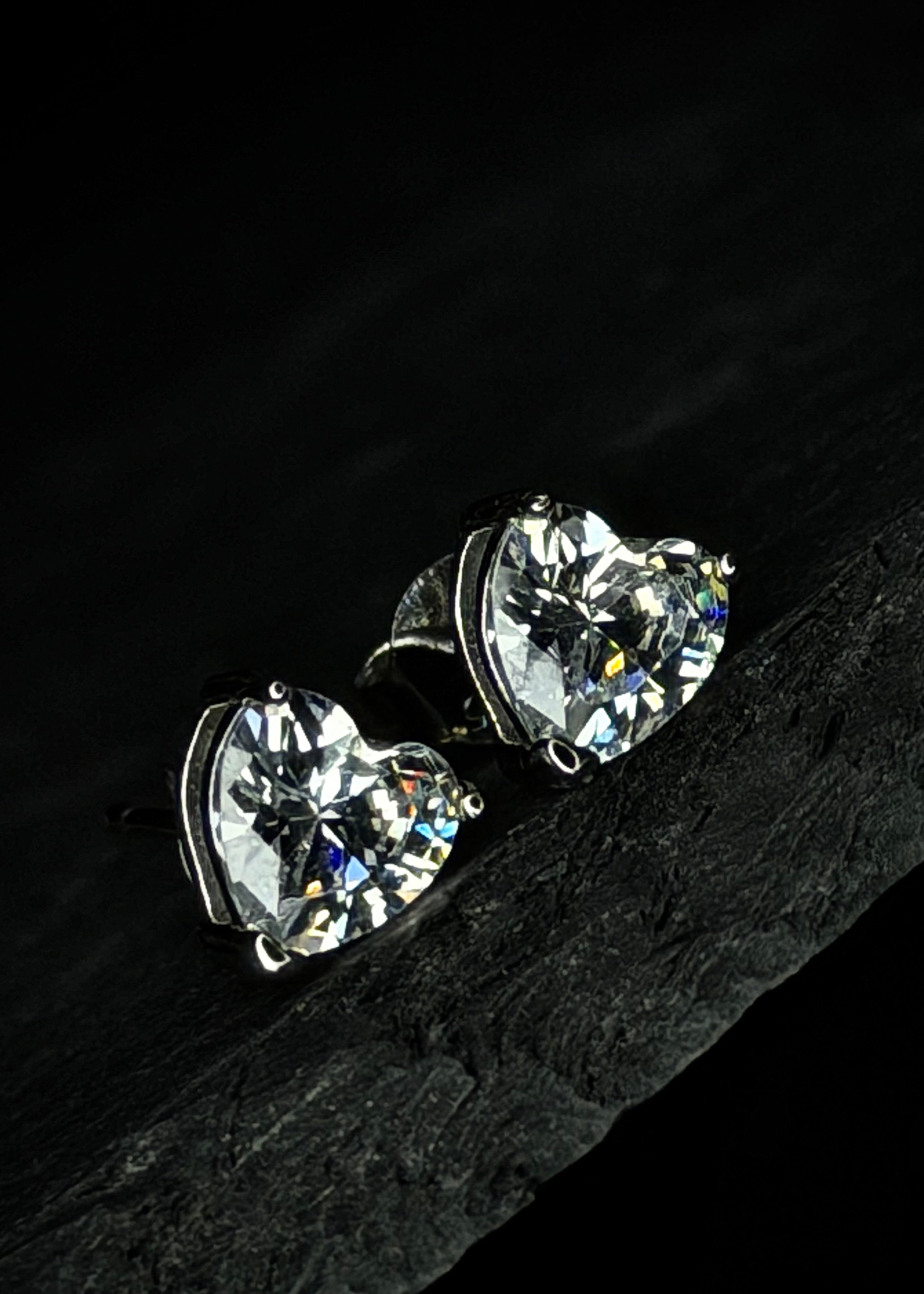 Сребърни обеци - Love