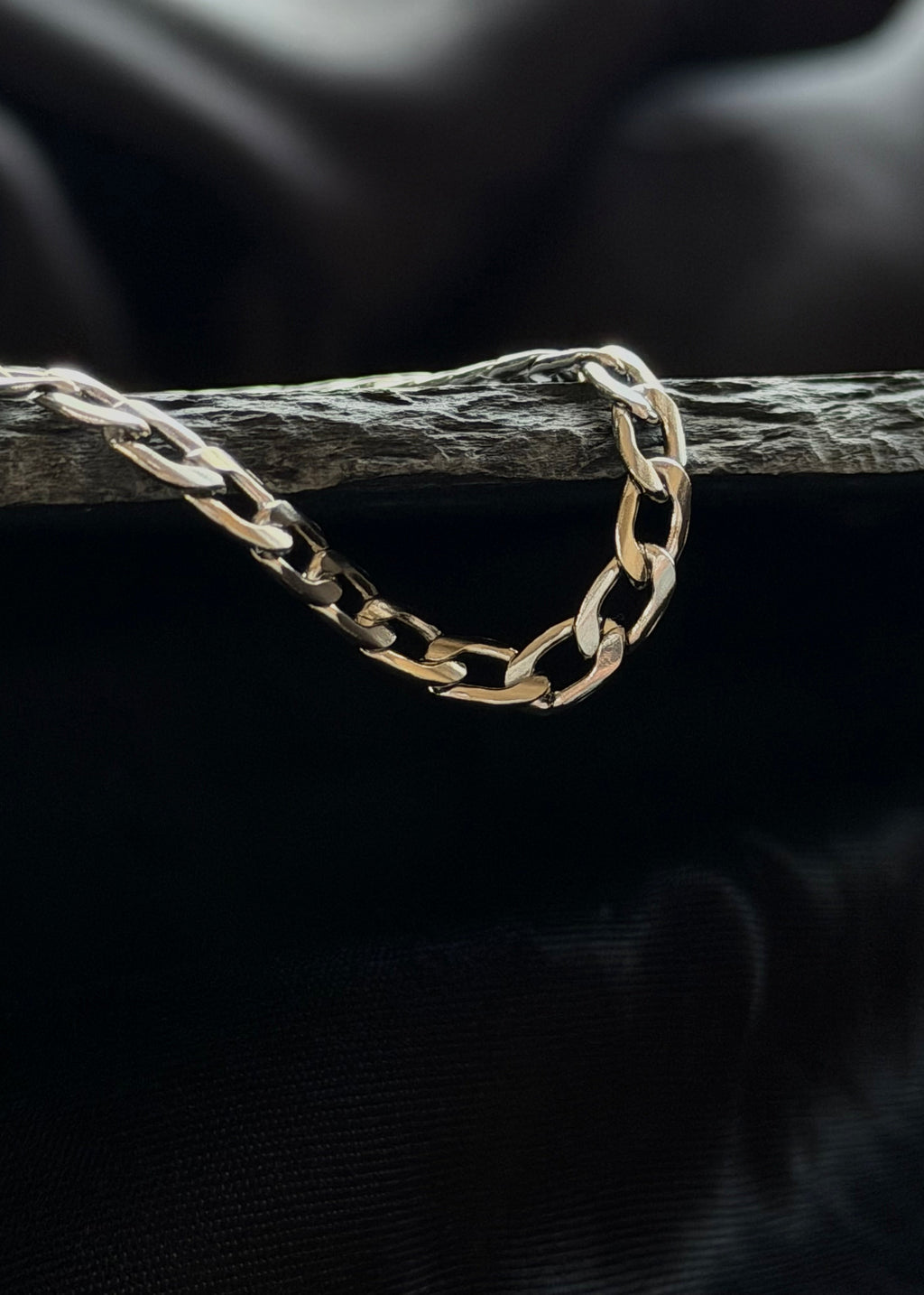 Гривна - Stark