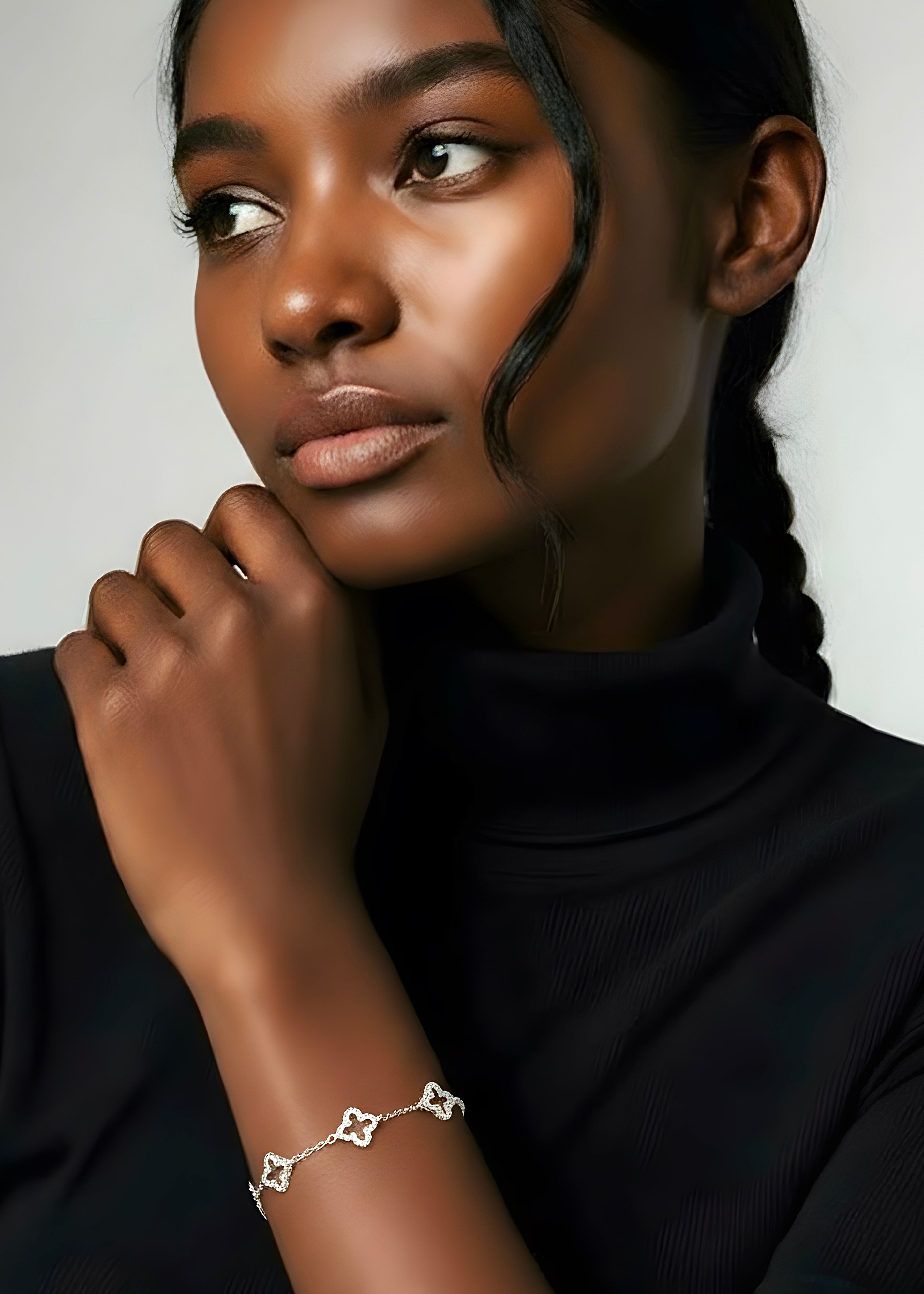 Сребърна гривна - Aurora